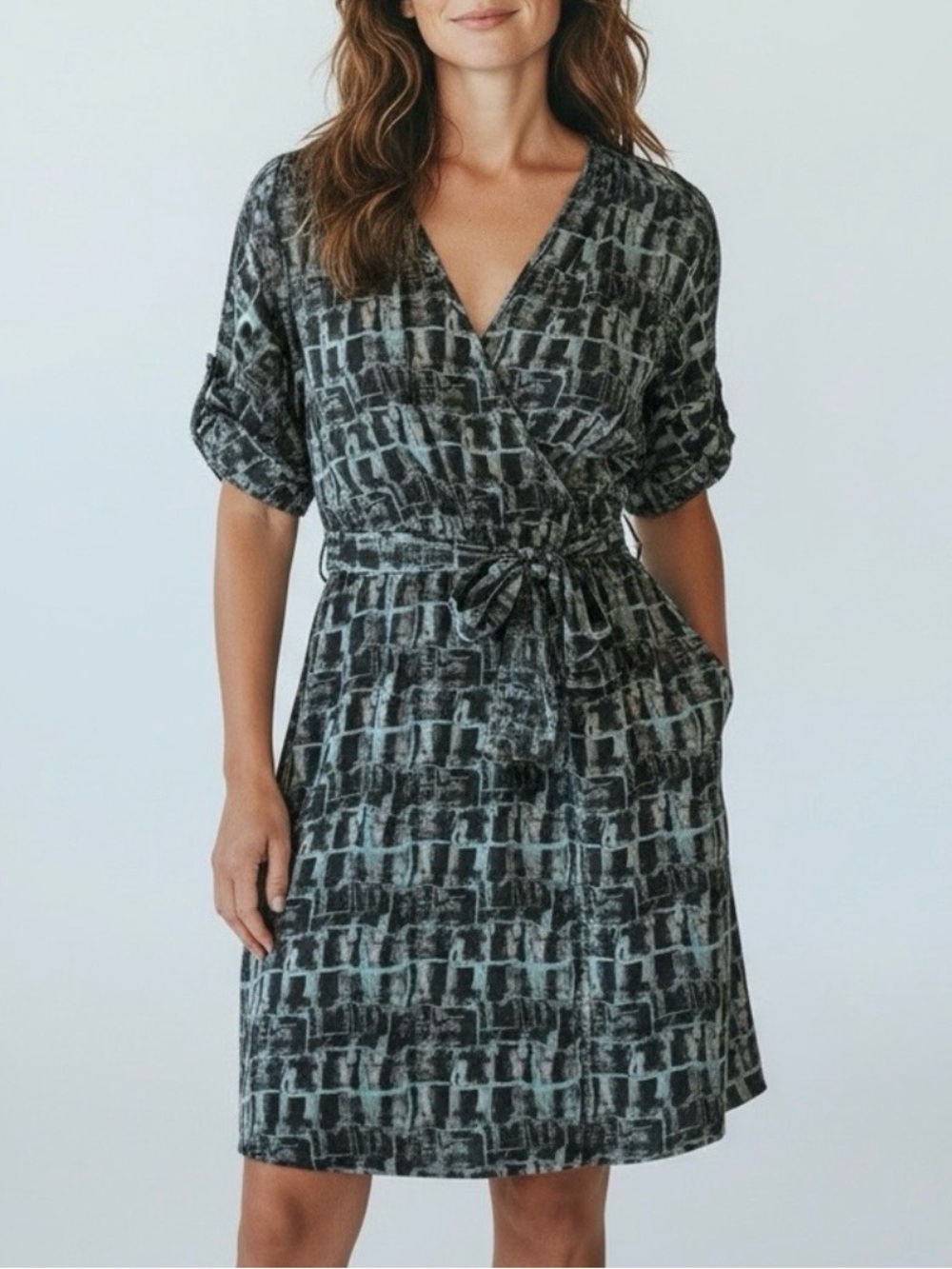 Charlie Jade 100% Silk Abstract Wrap Dress Womens XS Black Grey Teal Print Mini